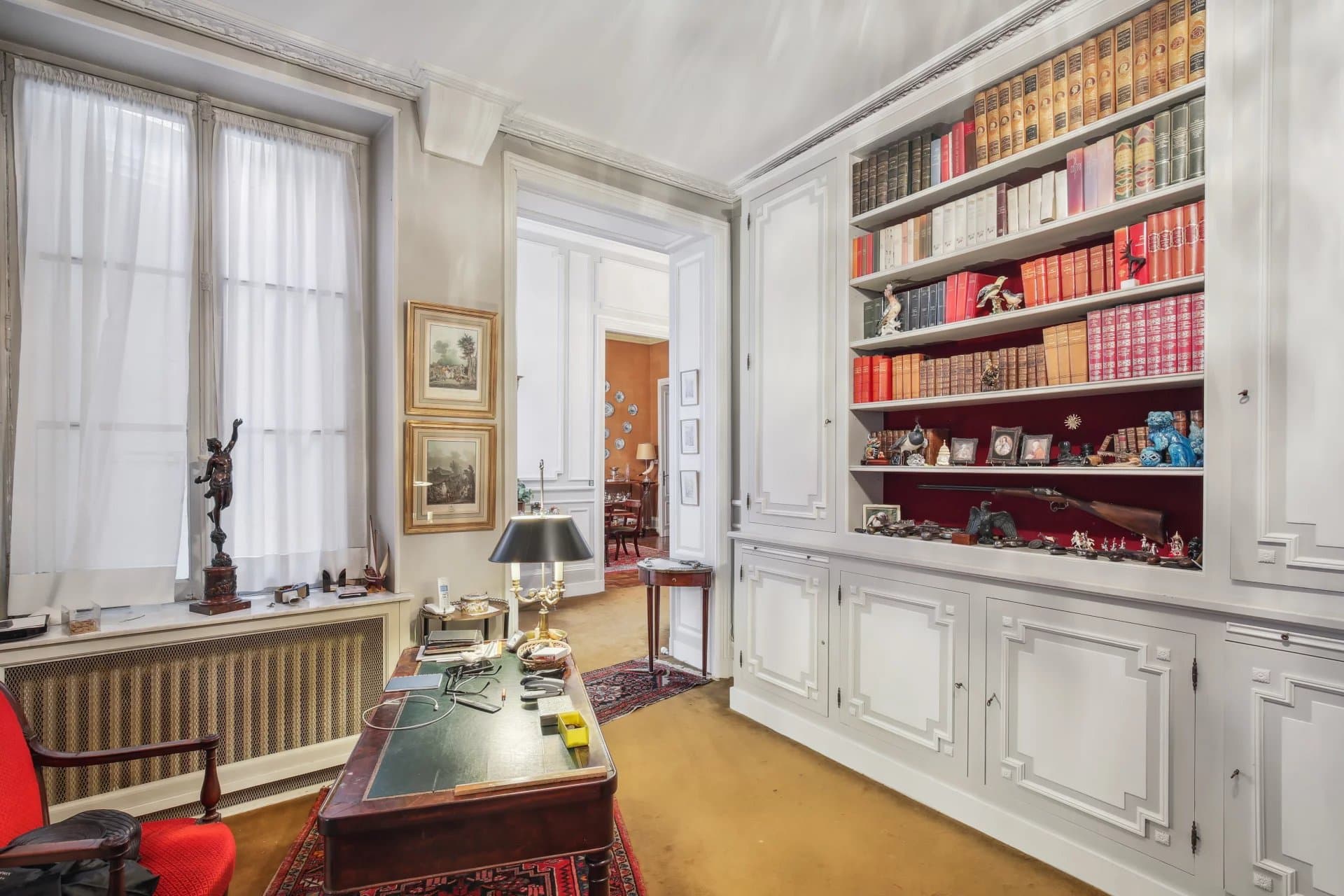 Superb apartment to renovate of 209 M² in the centre of Bordeaux