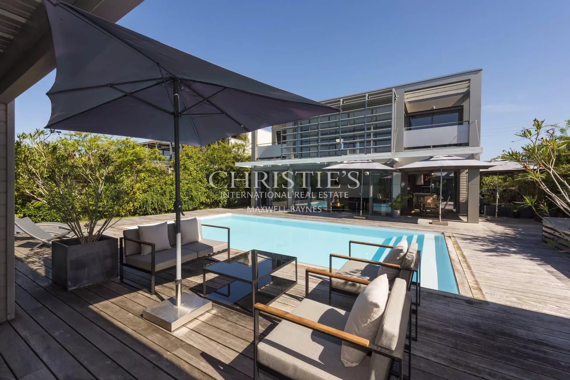 Bordeaux - Bruges - Sainte Germaine - Architect designed villa with swimming pool