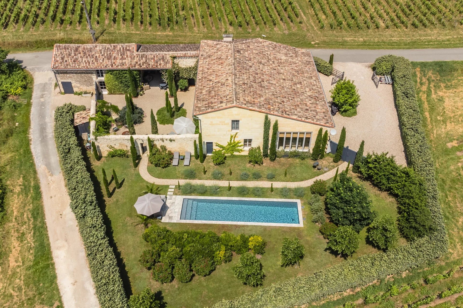 Charmante maison en pierre avec piscine près de Saint-Émilion