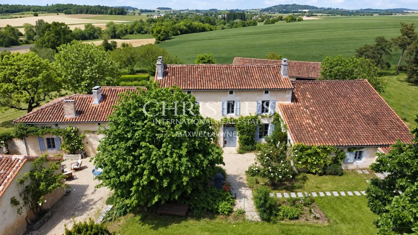 A Standout French Country Estate with Château Views, within Easy Reach of Bordeaux