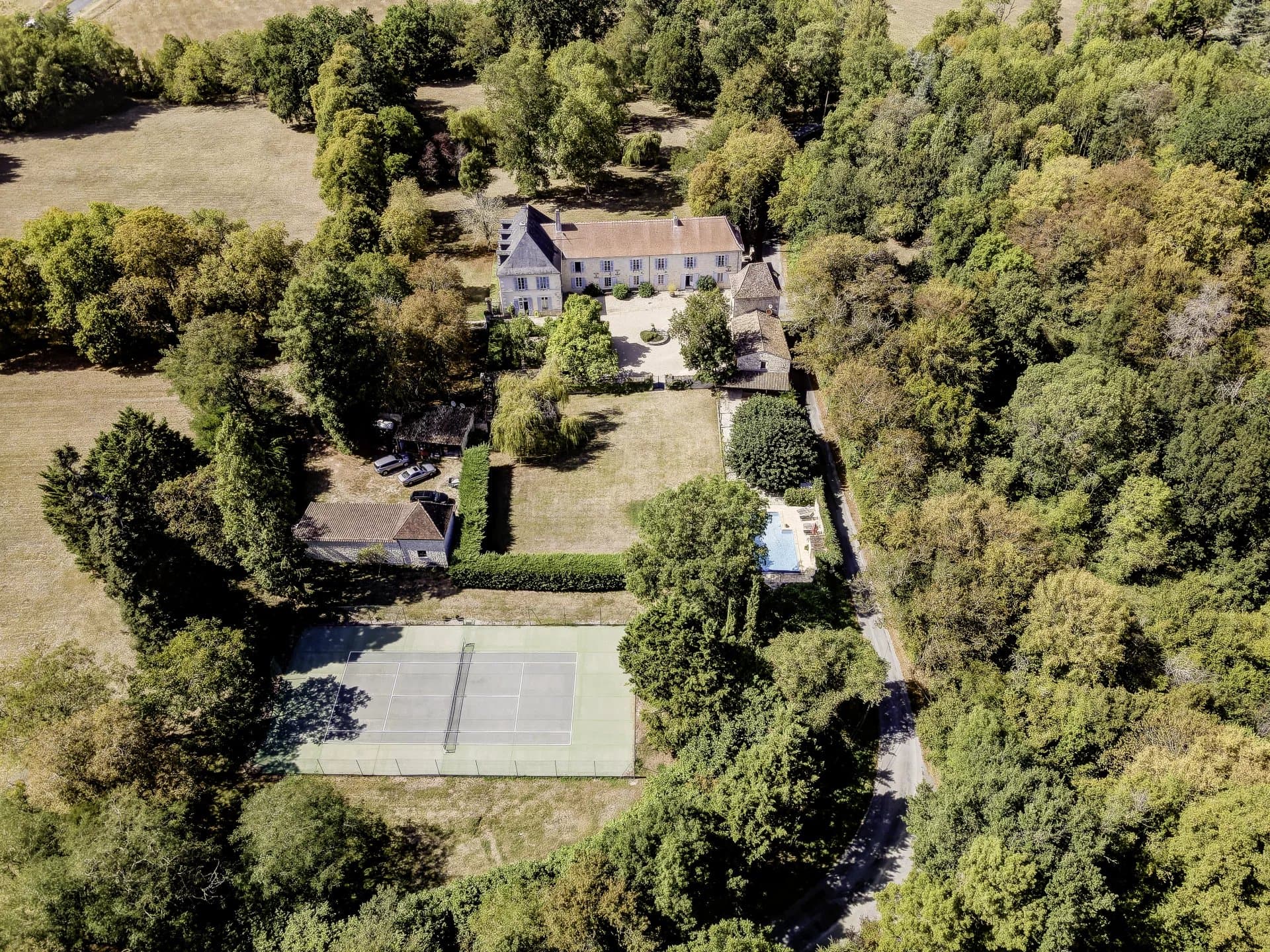 Delightful C18th Chateau with 5 Hectare Estate near Bergerac