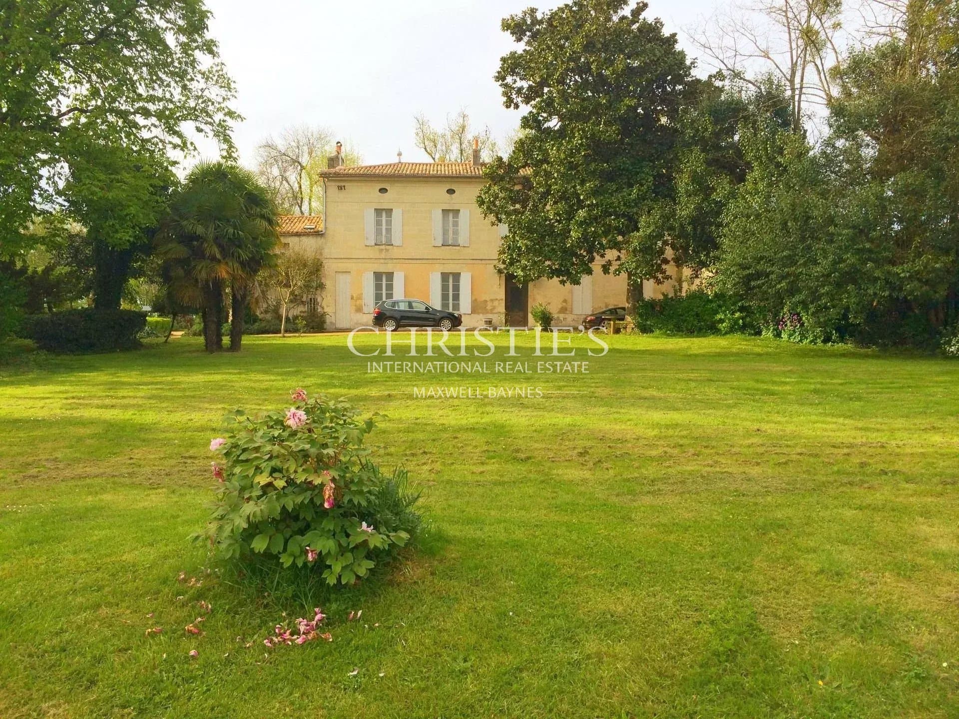 Belle propriété viticole en AOC Côtes de Bourg