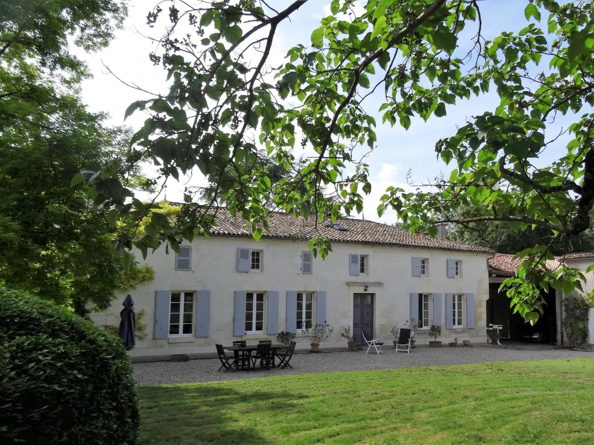 Très belle propriété de charme à proximité de Cognac