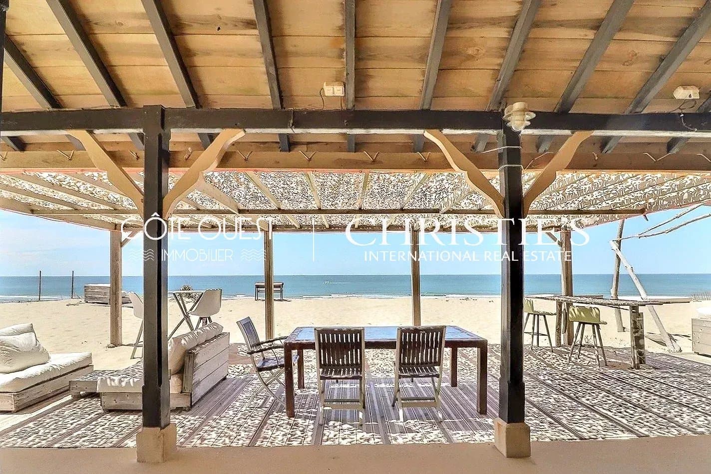 For Sale Vieux-Boucau - Property on the dune facing the ocean