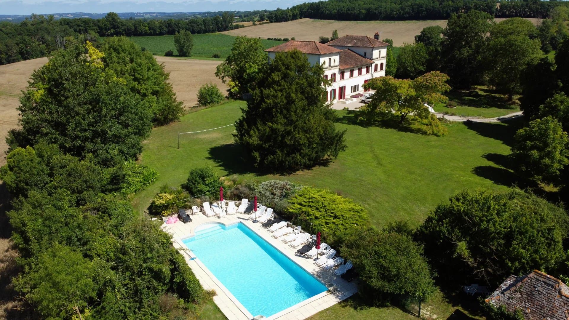 A vendre, Château avec piscine et vue panoramique près de Castillonnès