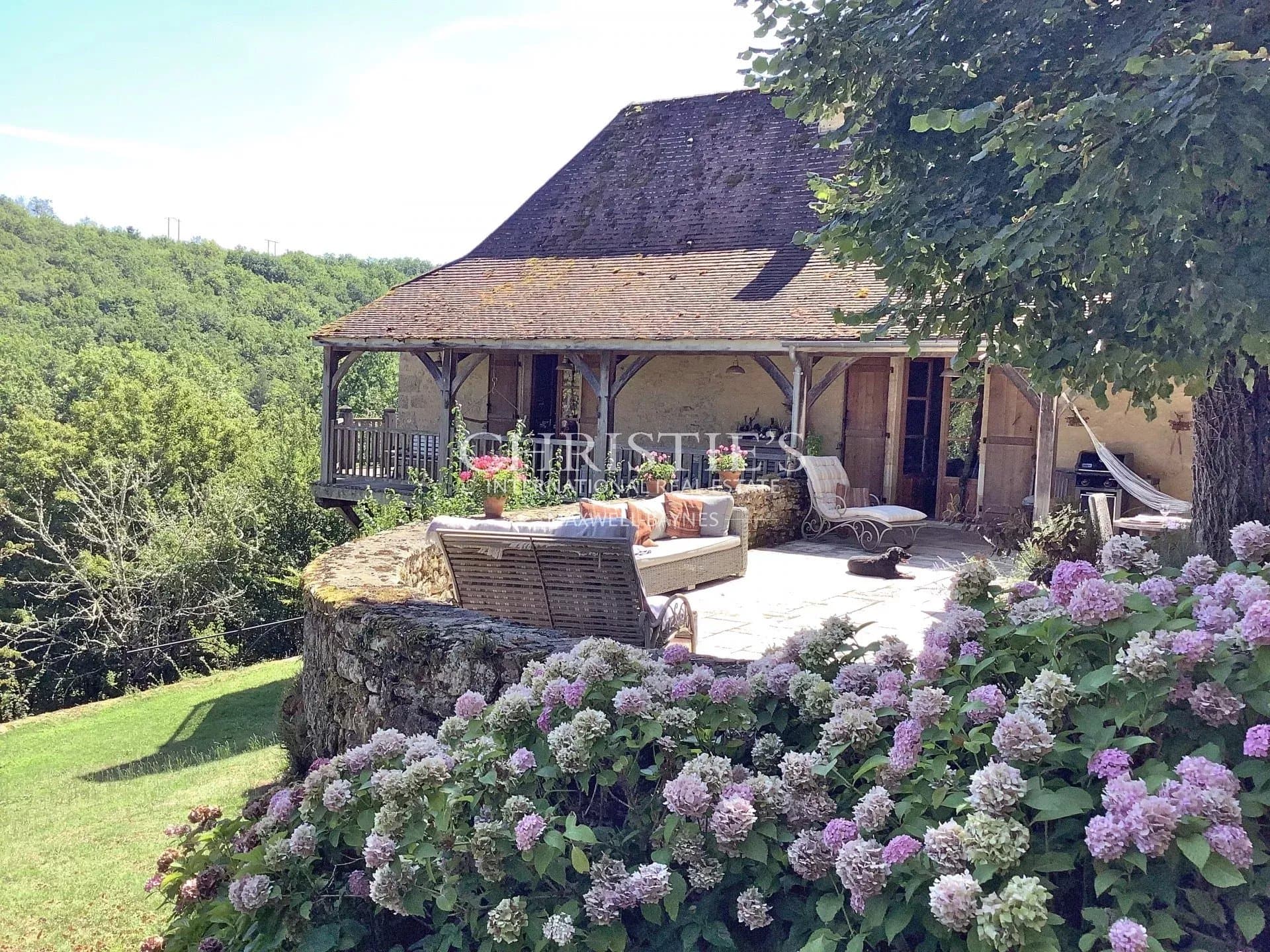 Maison de vacances idéale dans un endroit paisible du Périgord Noir