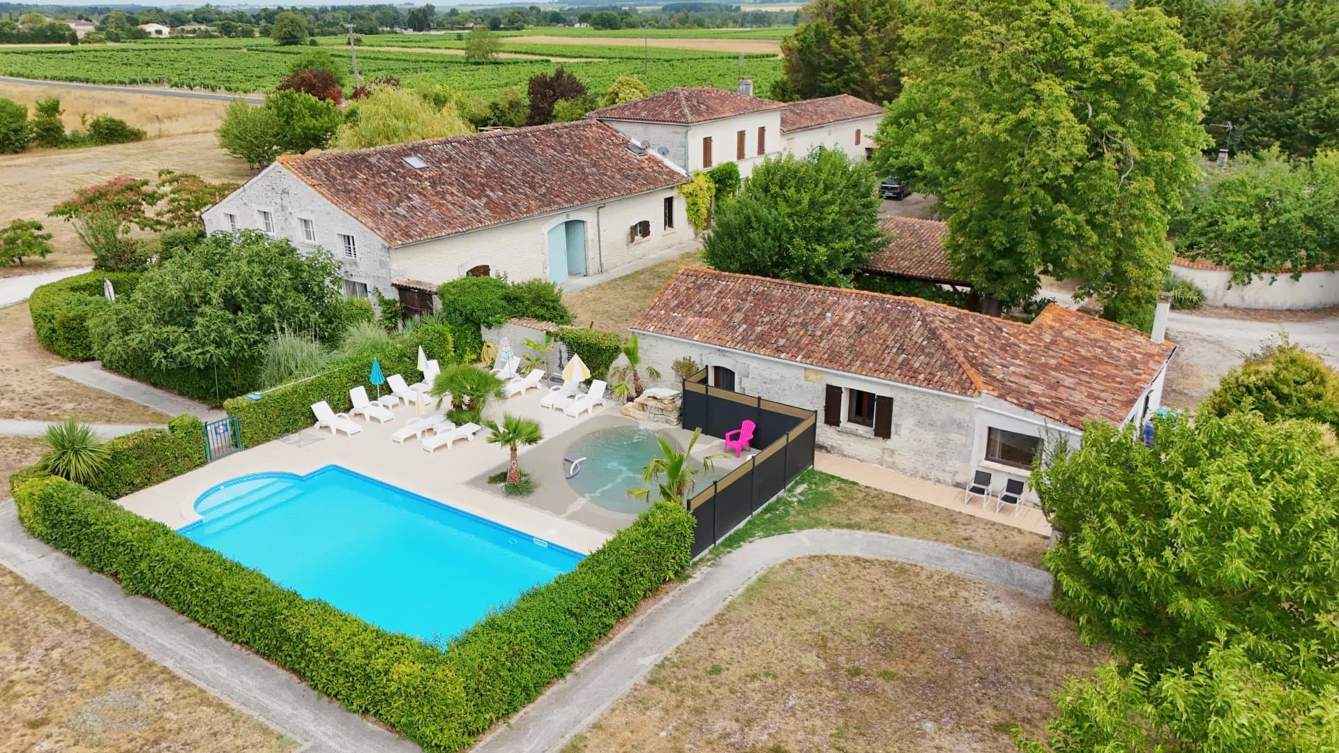 Vivez l’exception en Charente, entre vignes et villages pittoresques
