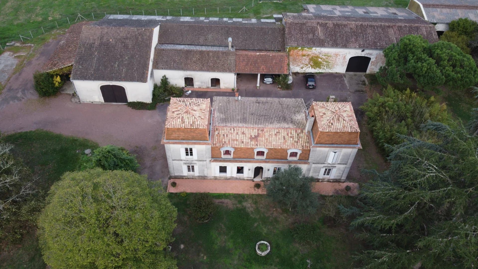 Propriété de 9 hectares dans un cadre privilégié - Projet agricole, touristique, viticole