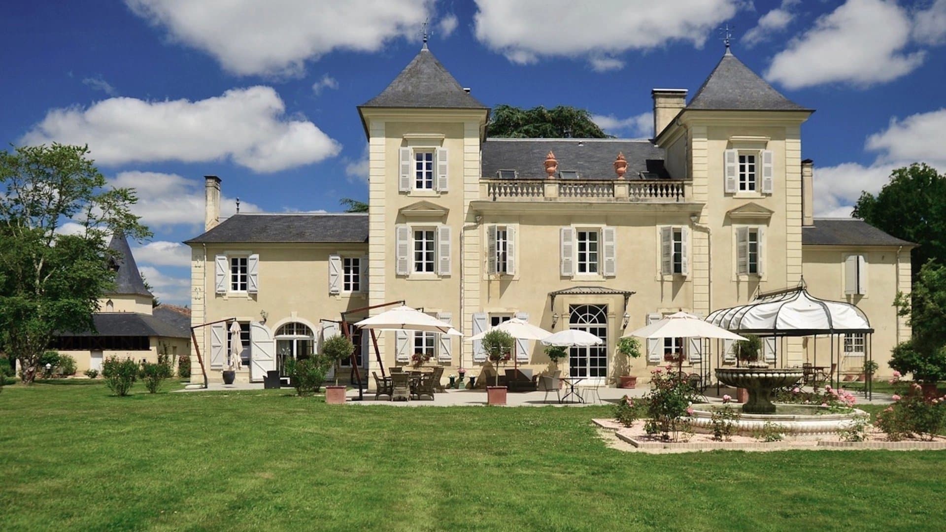 Magnifique château de 9 chambres avec 6 hectares - 2 heures Toulouse - 2 heures Bordeaux