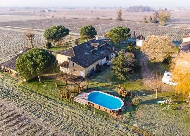 Vente Magnifique propriété au milieu des vignes - proche Saint-Emilion