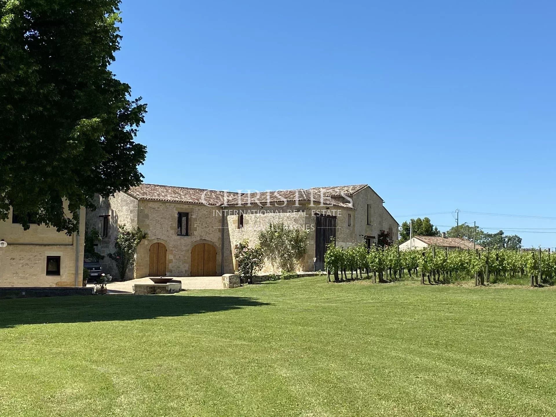 Belle propriété viticole de 5,24 ha en AOC Castillon - Côtes de Bordeaux
