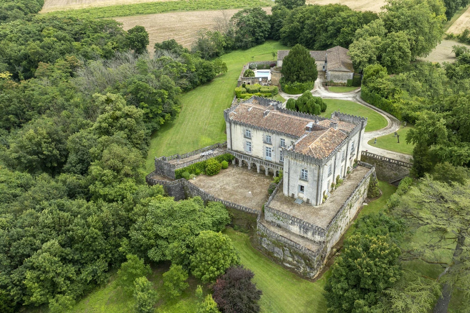 Magnifique Château Renaissance avec son parc près d’Angoulême