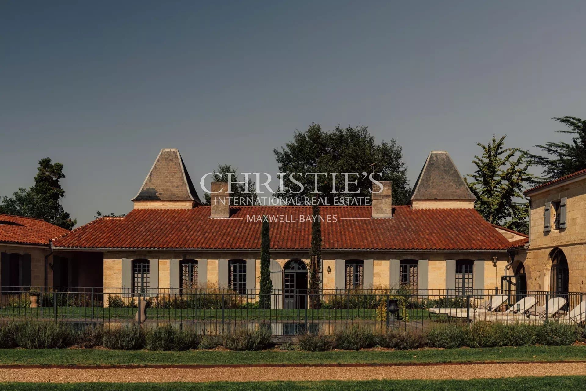An Elegant XVIIIth-Century Chateau Surrounded by Nature with c.12 Ha of Land