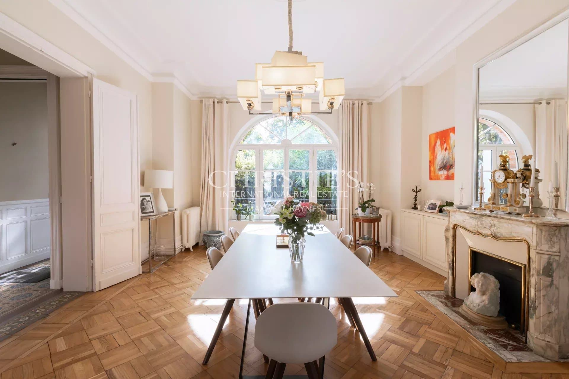 Parc Bordelais - Beautiful stone house - 5 suites - gardens - swimming pool and double garage