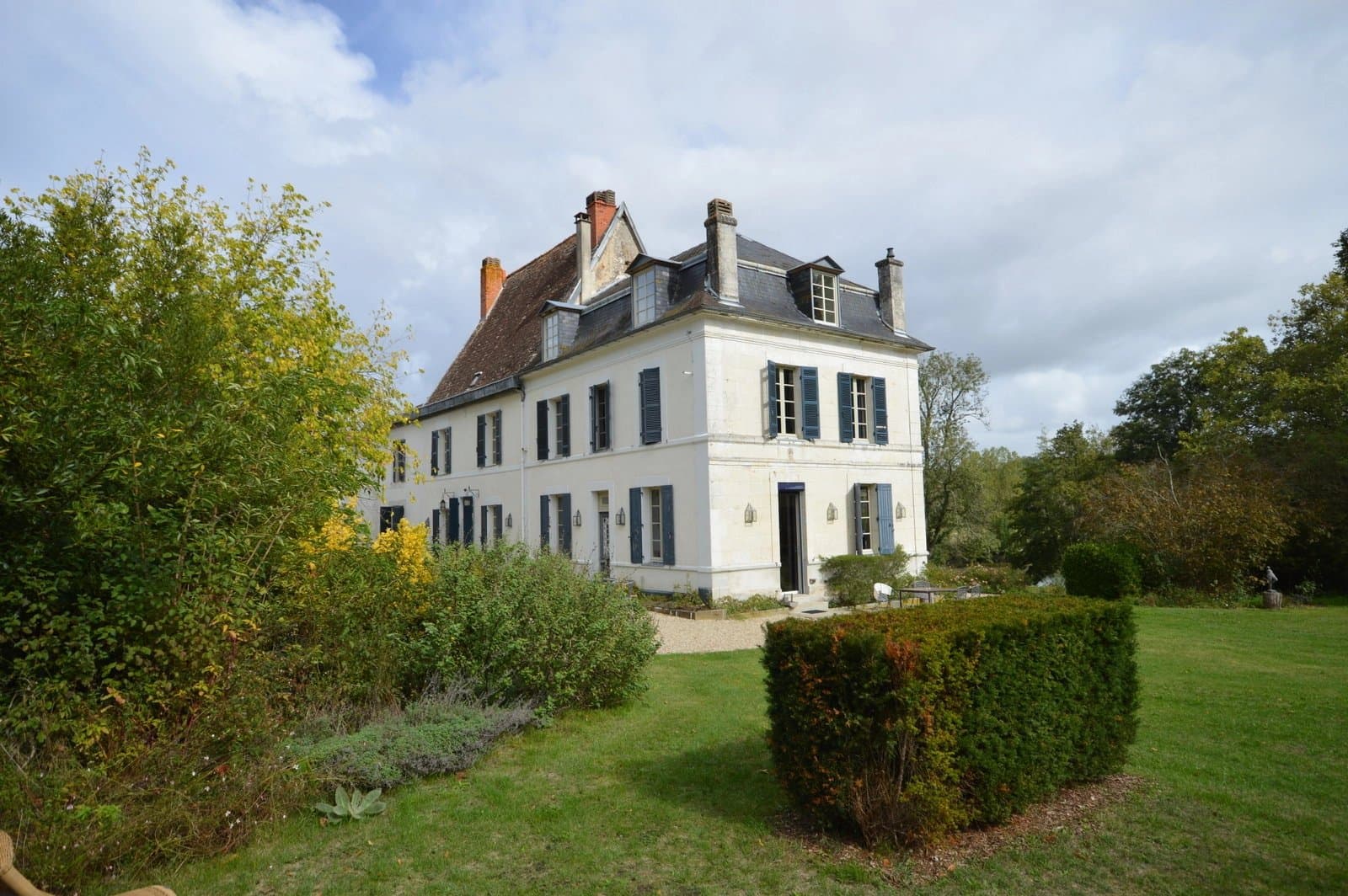 Vente manoir du 18ème siècle près de Aubeterre