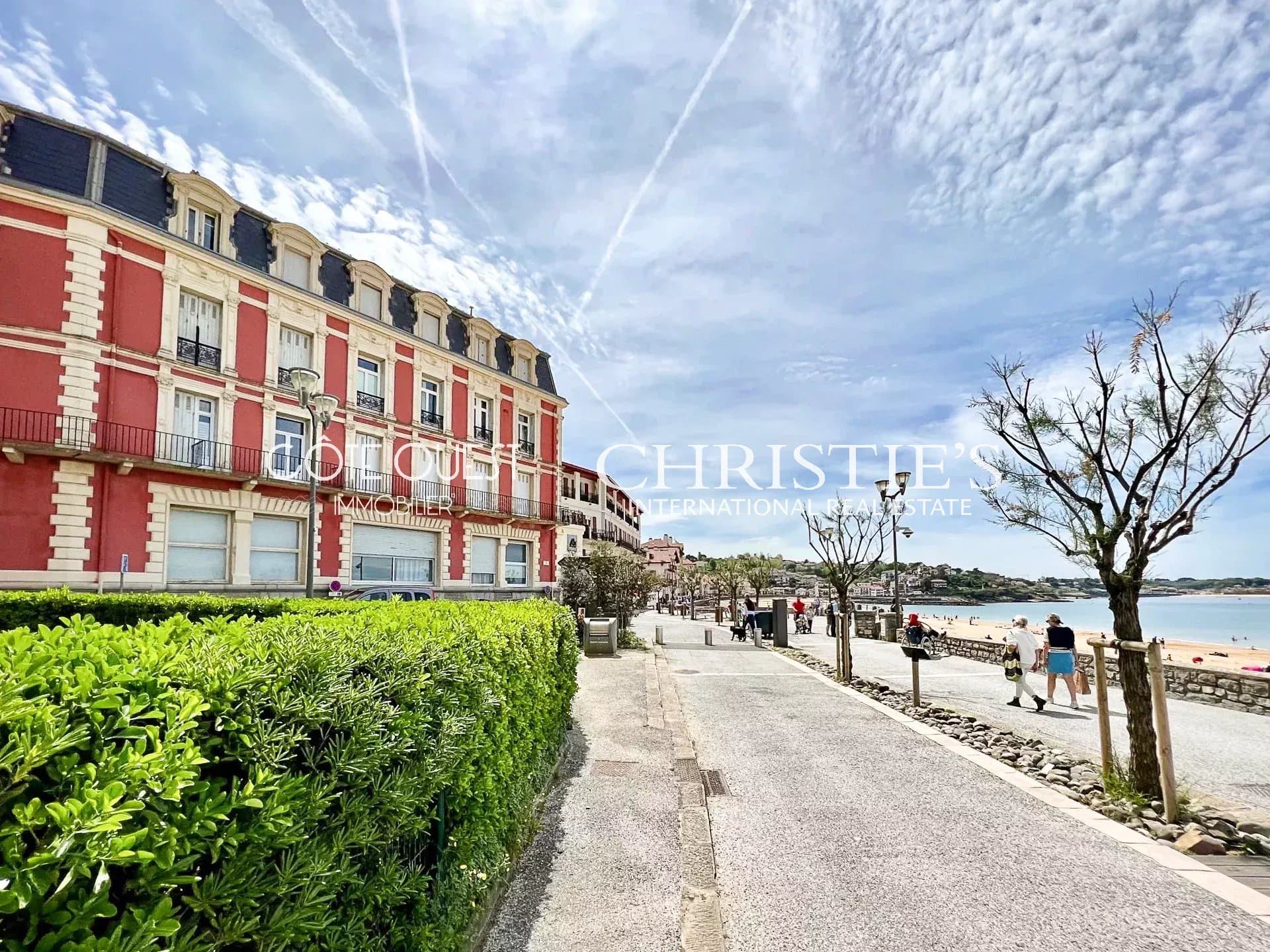 À vendre Saint-Jean-de-Luz - Appartement au pied de la plage