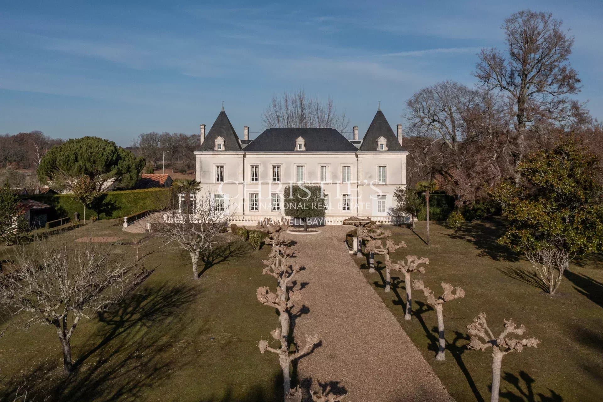 Vente Château du XIXe siècle magnifiquement rénové, entre Bordeaux et Angoulême