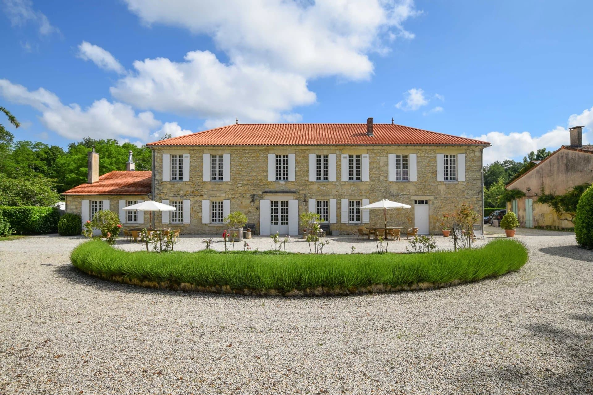 A vendre Médoc magnifique propriété de 15 ha au potentiel touristique, équestre et agricole !