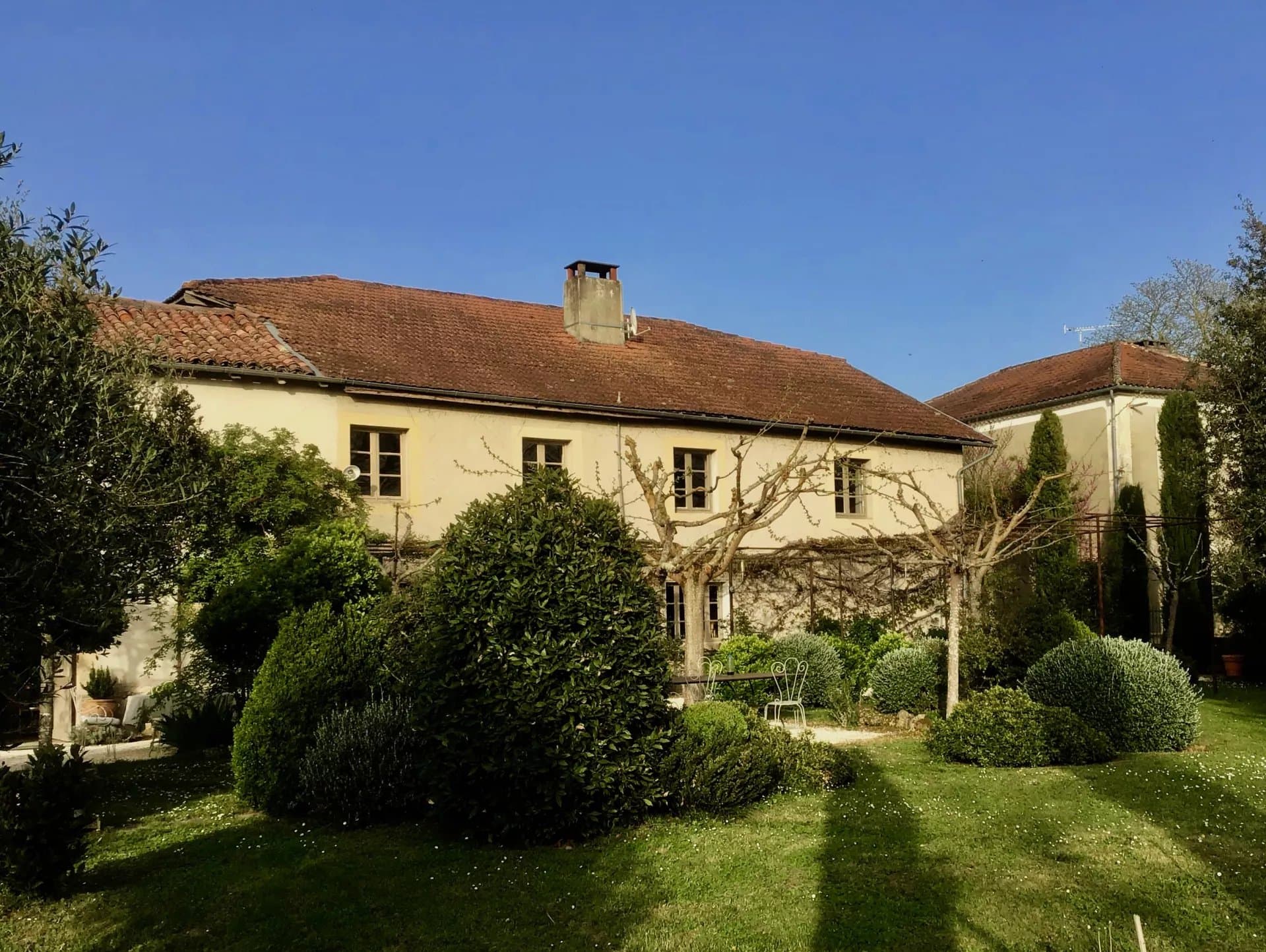 Ferme gasconne avec conversion en grange à 5 minutes de Condom