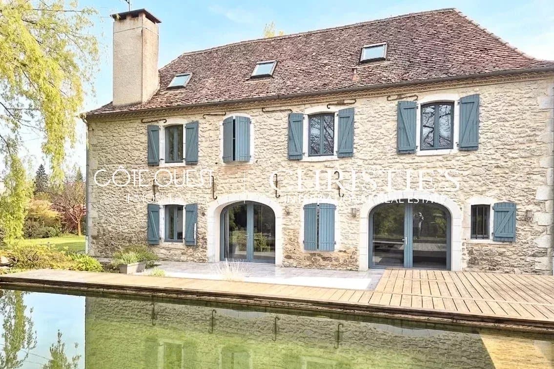 À vendre Orthez - Propriété du 18ème siècle sur parc de 2 hectares