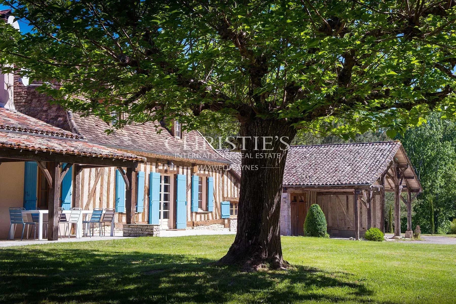 Vente Près de Bergerac - fabuleuse maison et guest house