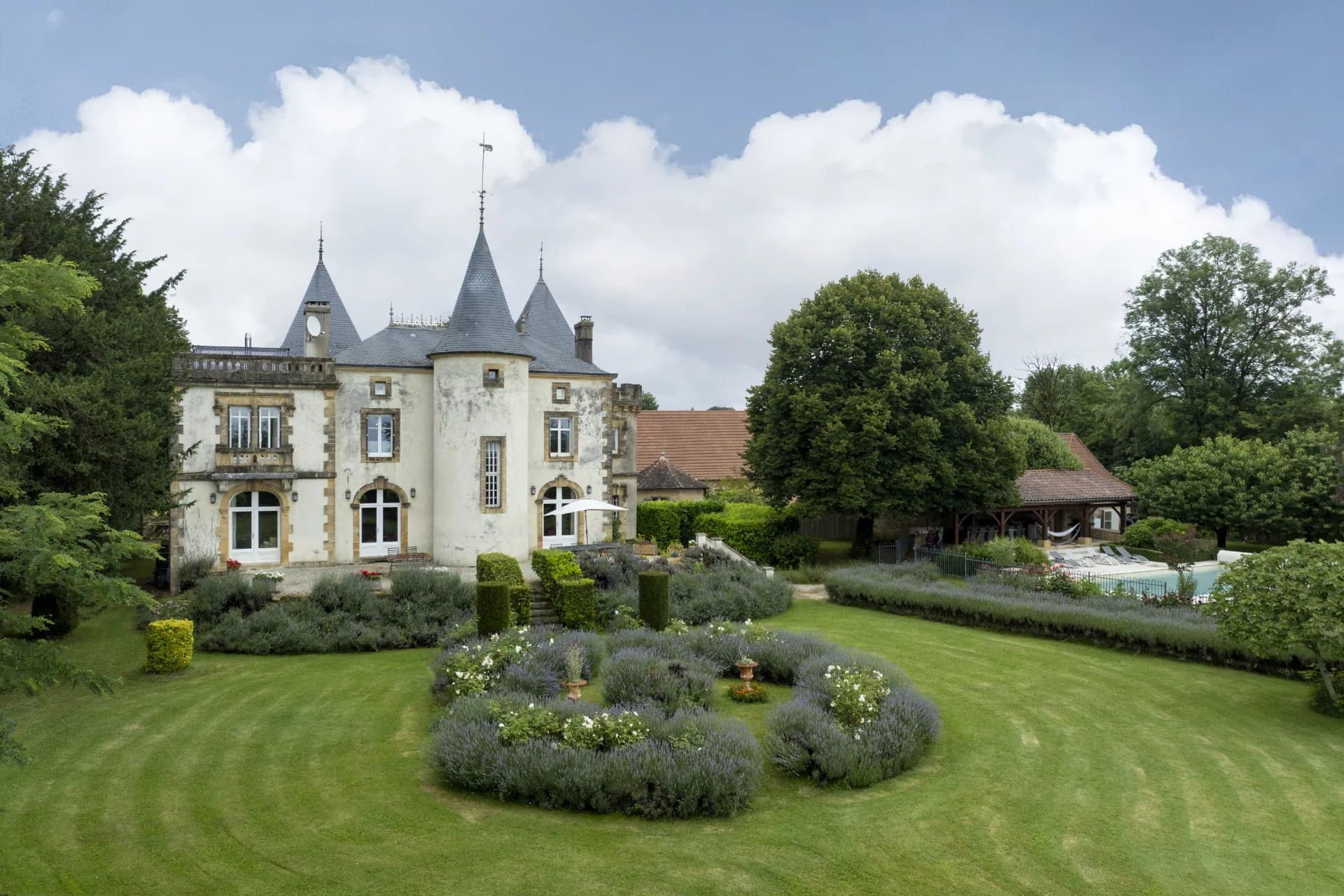 À Vendre : Charmant Château en Périgord Vert