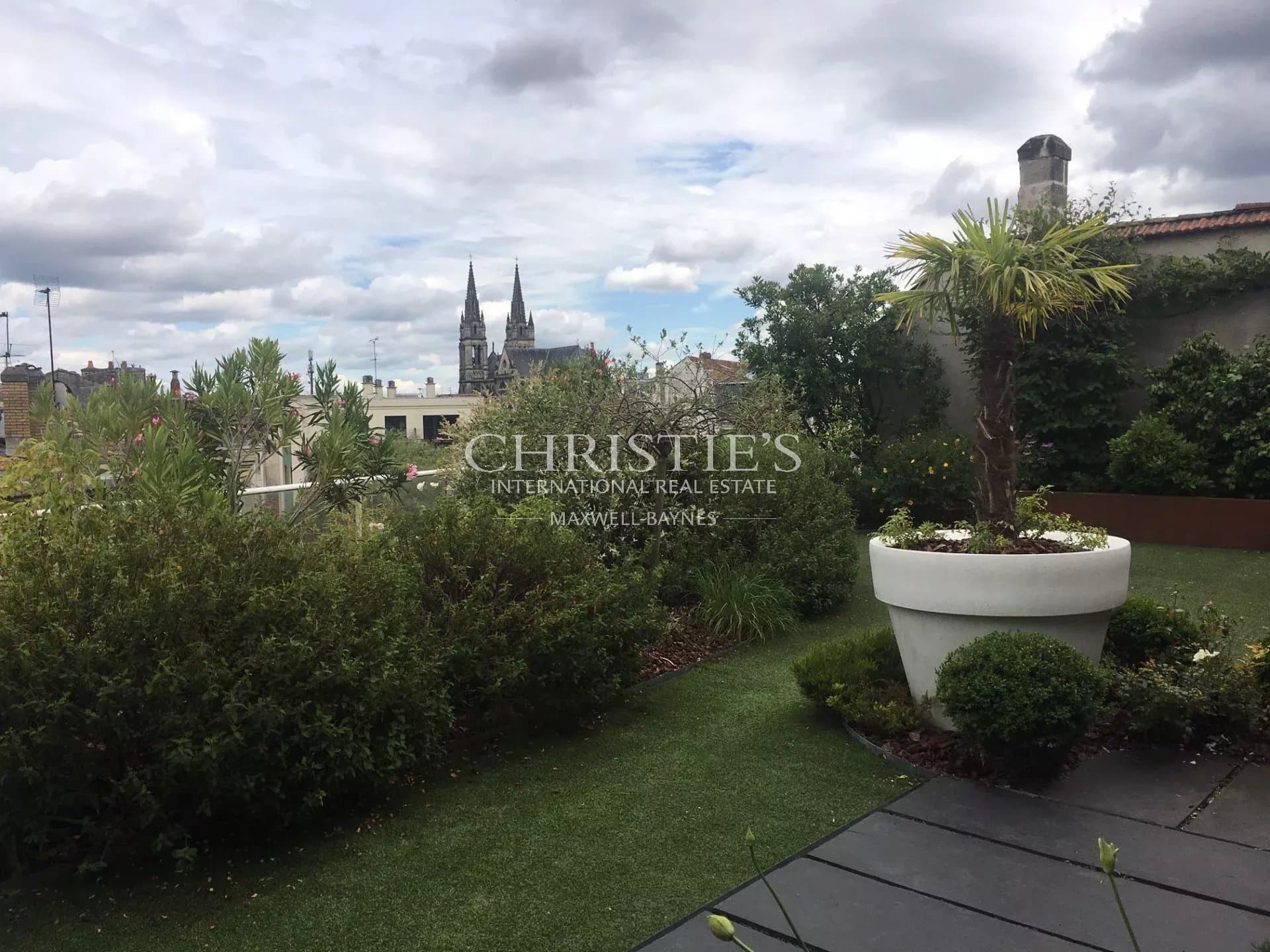 Appartement luxe 430 M2 avec terrasse de 250 M2