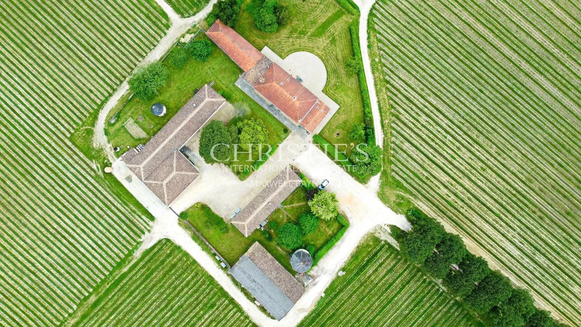 Propriété viticole de 28 ha en excellent état avec bâtiments de caractère