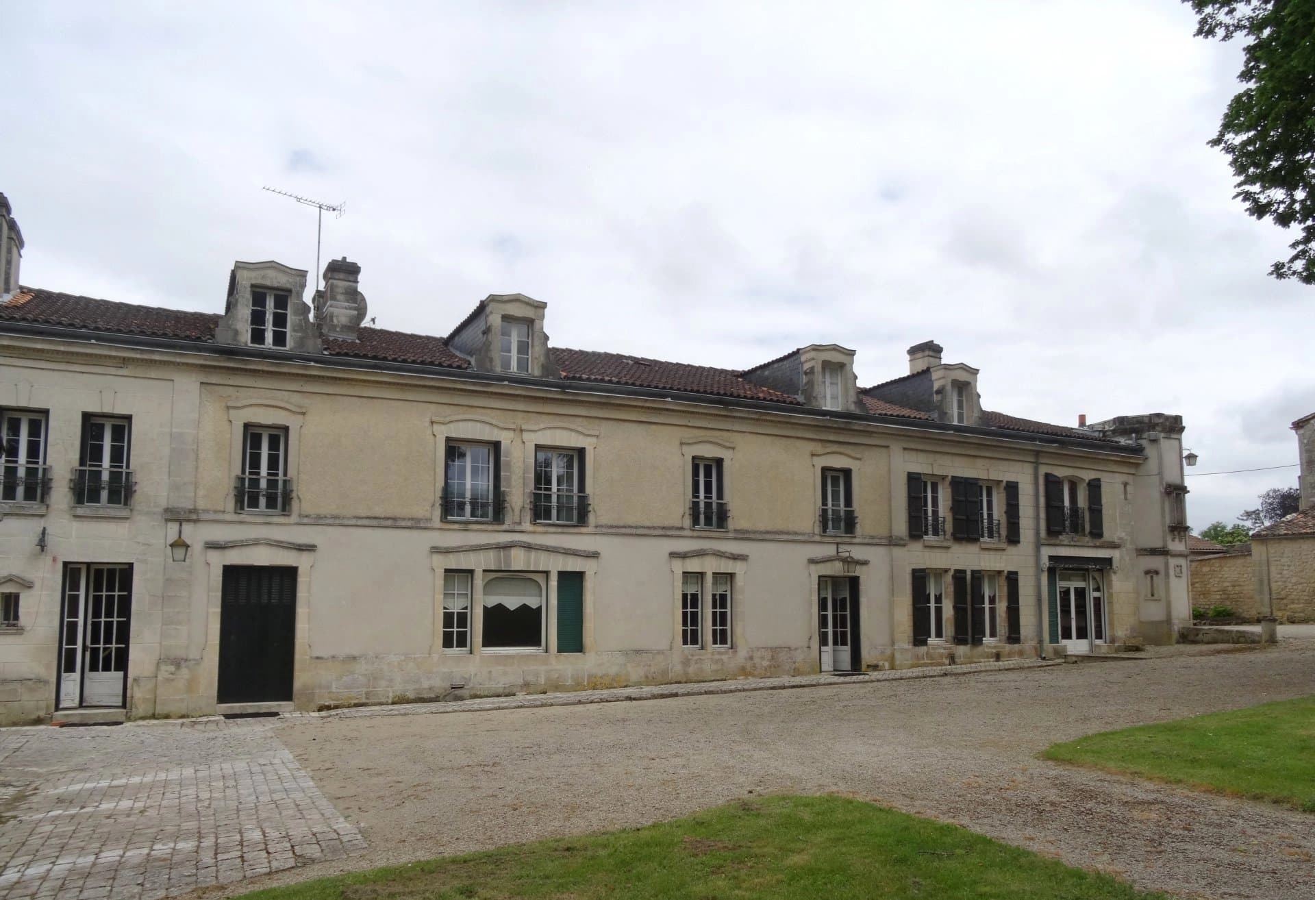 Belle demeure à proximité d'Angoulême