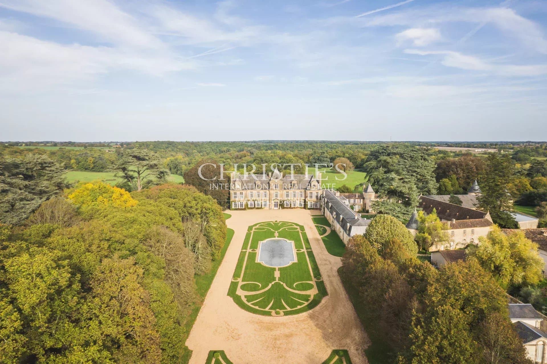 Poitiers - Exceptionnel Château du 18ème siècle