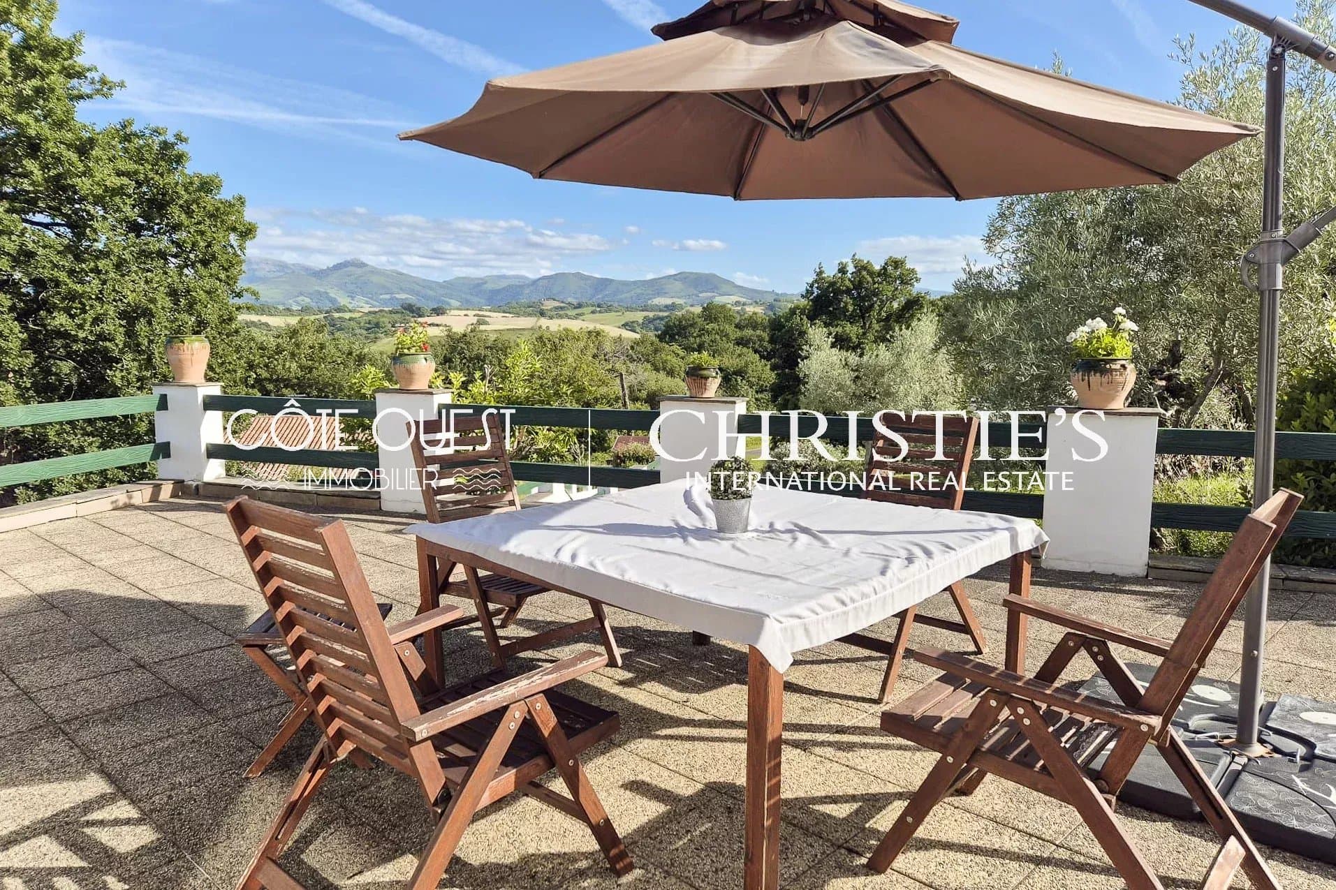 À vendre Ustaritz - Maison vue montagnes