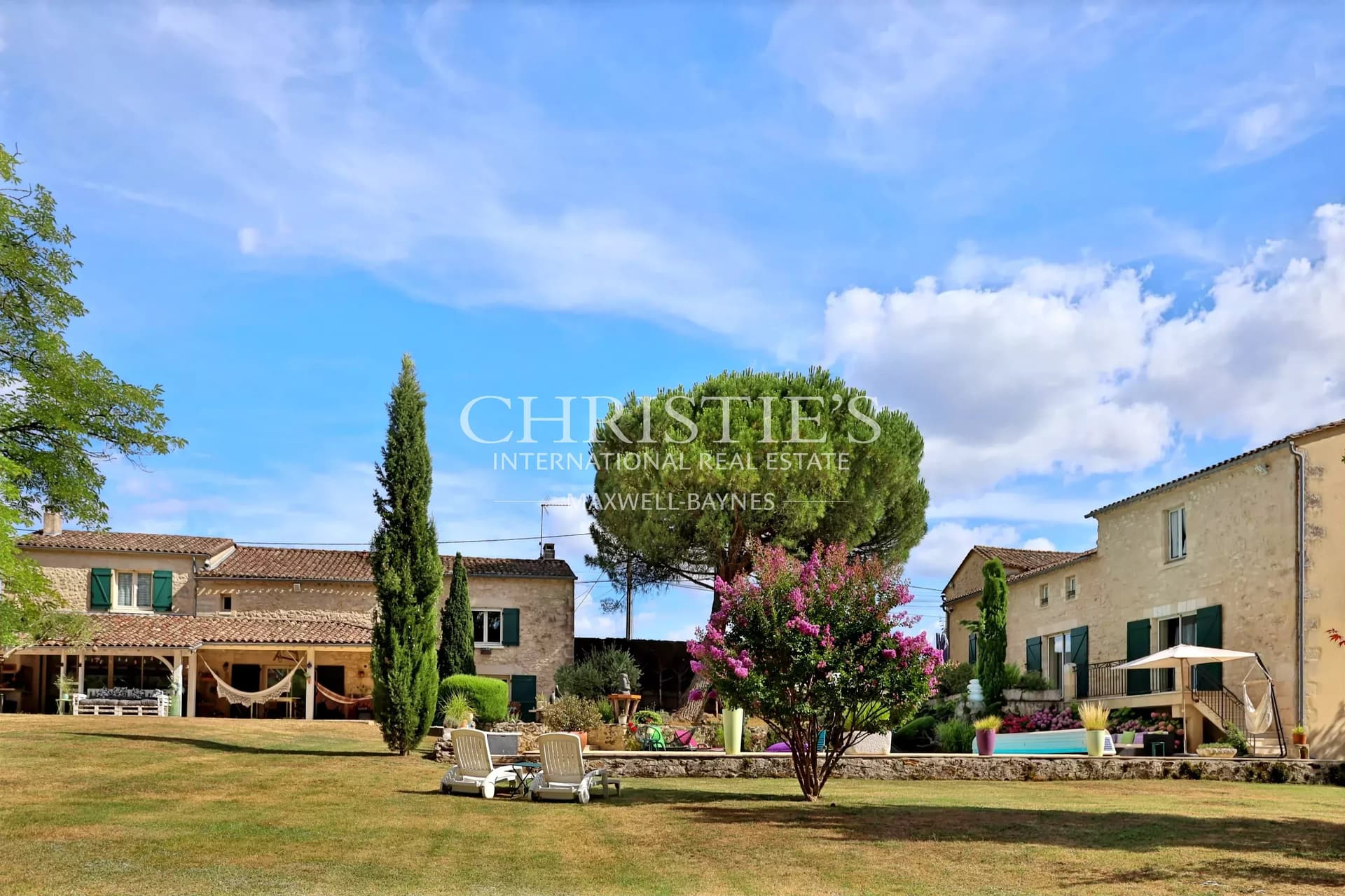 Property very well maintained: a large gîte, two guest rooms, and a main house.