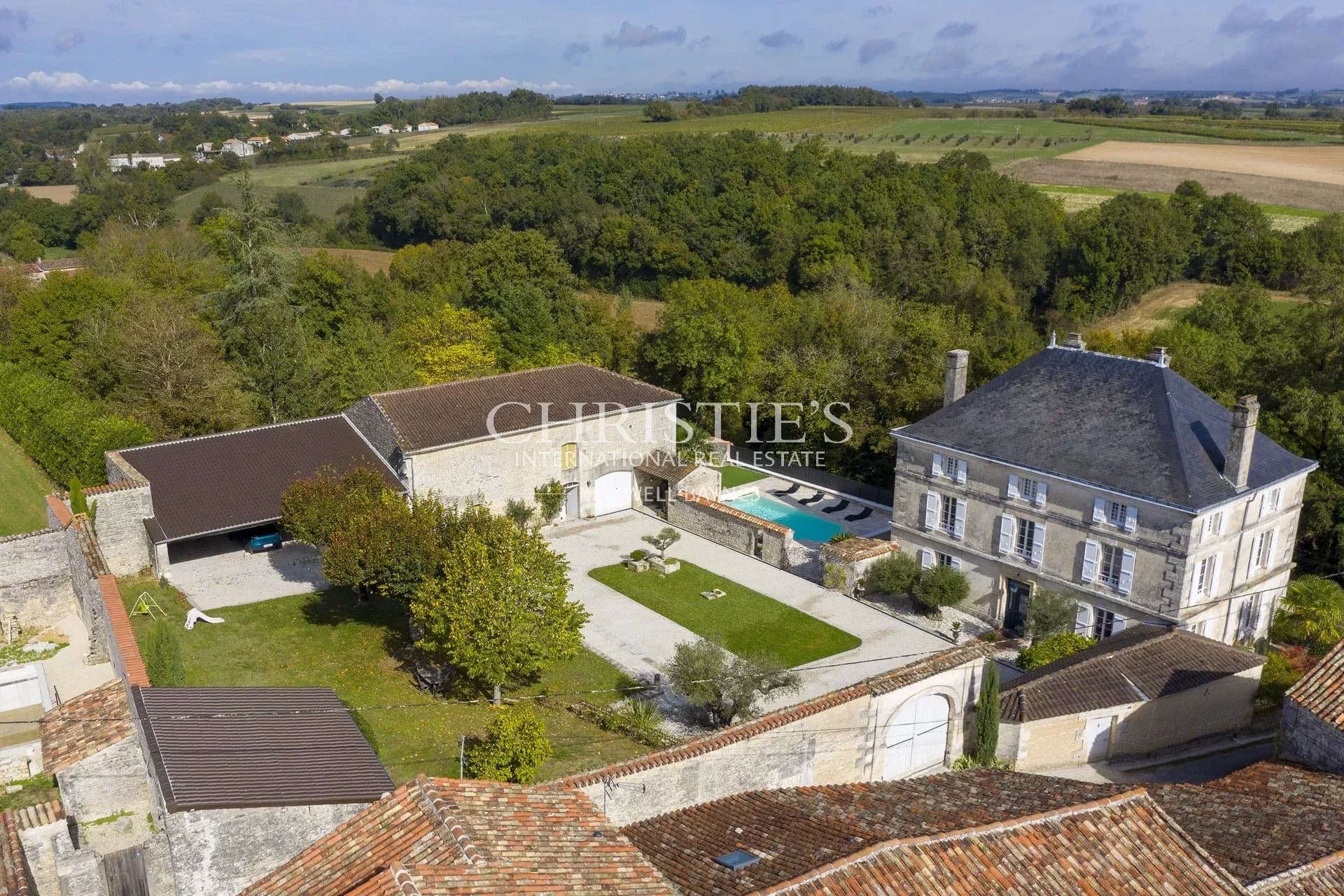 Angoulême – Belle maison de maître rénovée