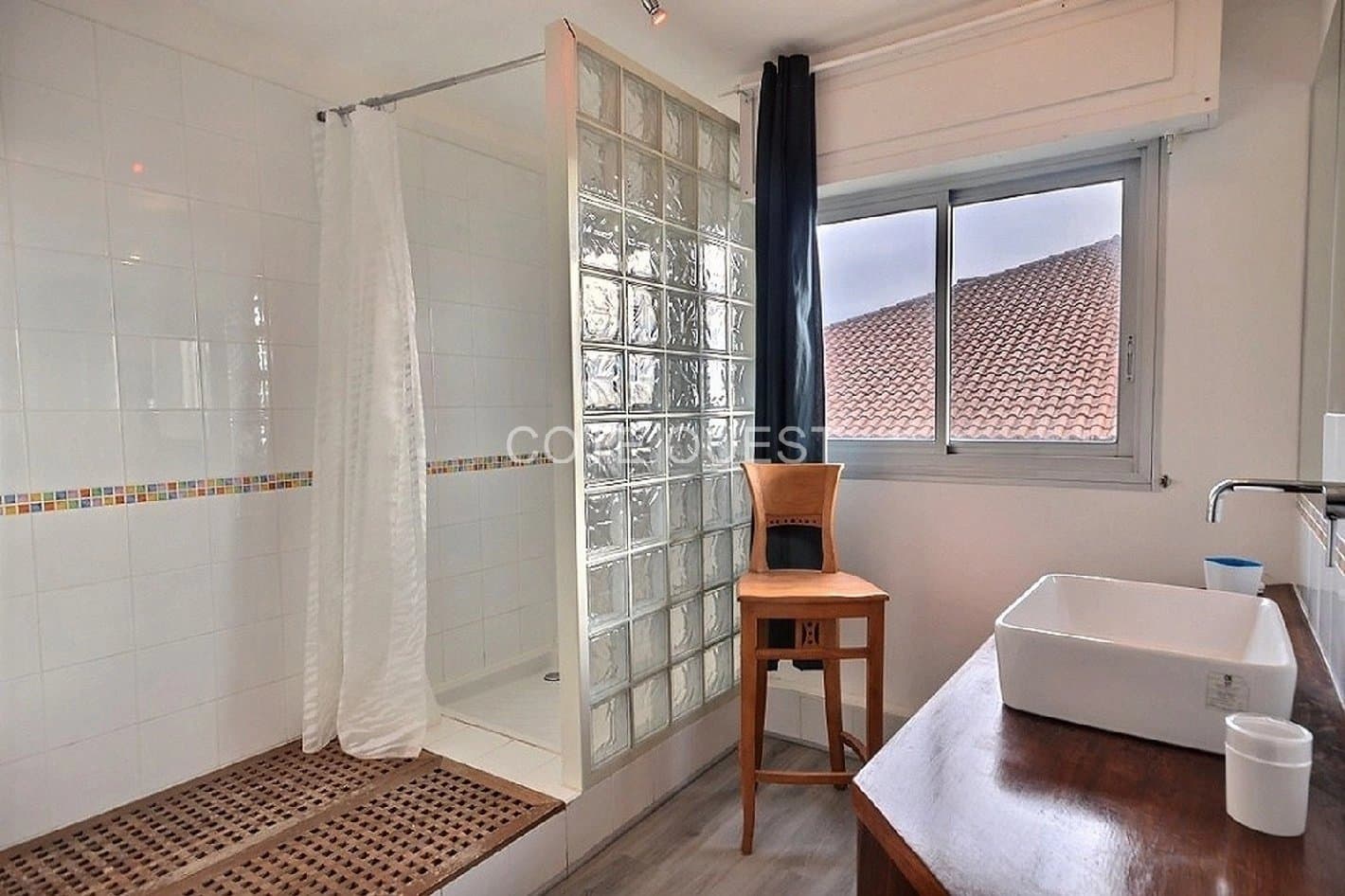 SEIGNOSSE FOR SALE A SUPERB VILLA FACING THE OCEAN