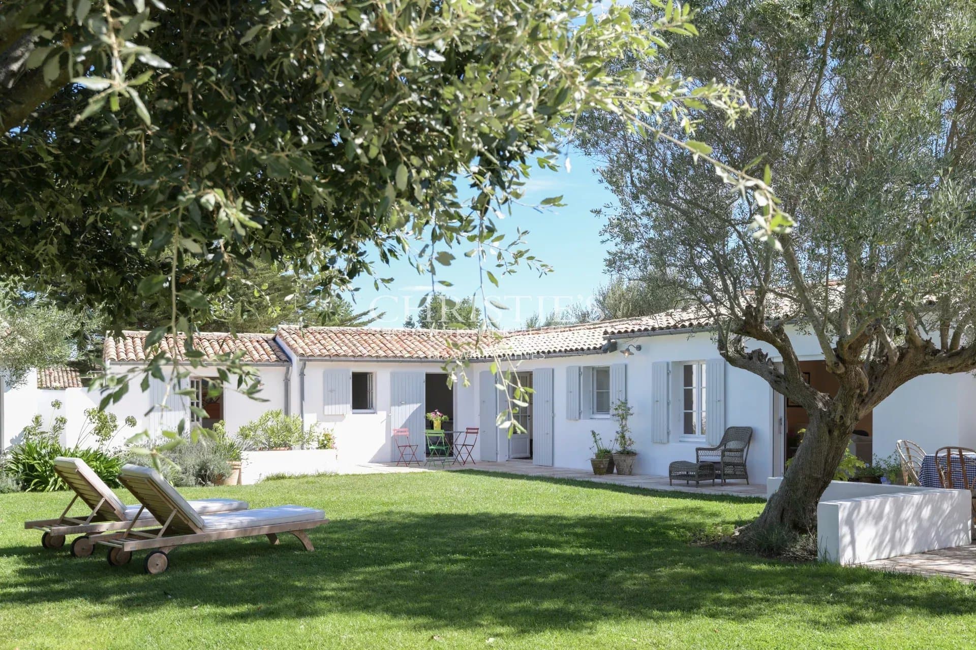 For sale, Gorgeous holiday house in Île de Ré