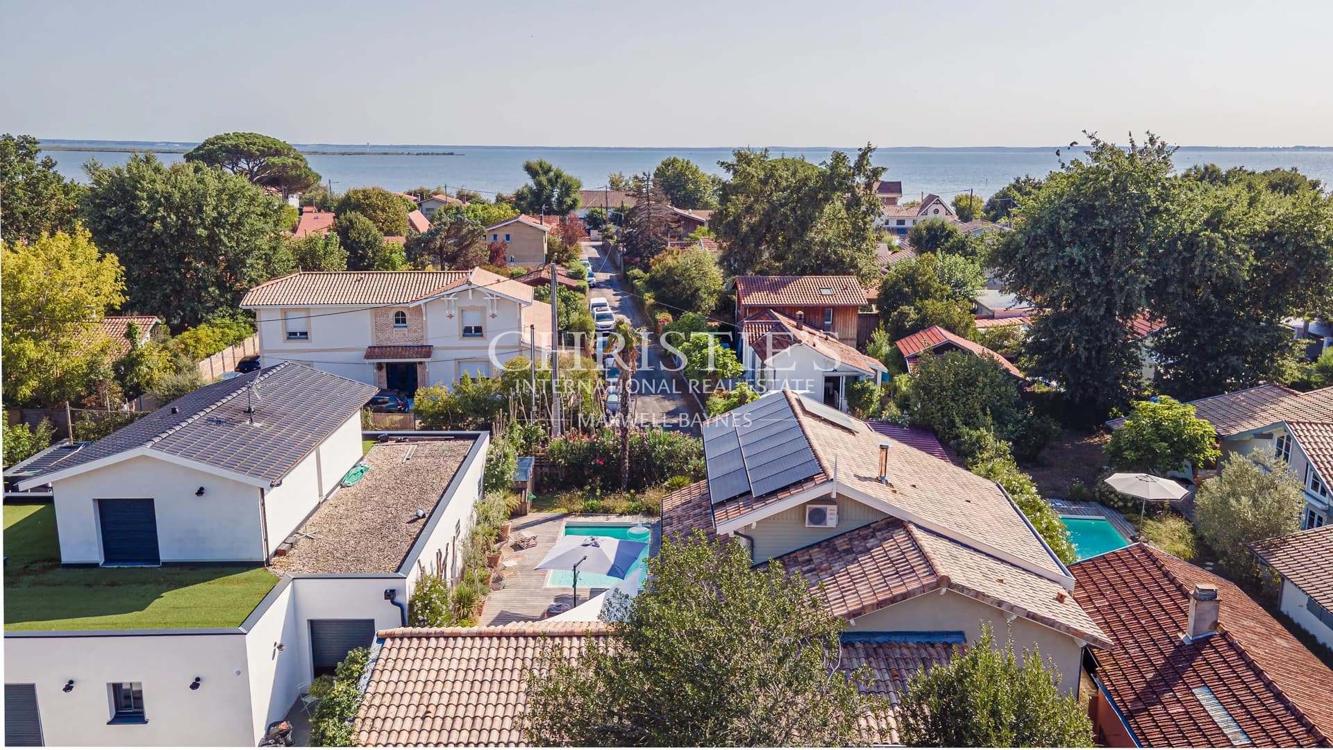 TAUSSAT, à 150m de la plage, villa de charme 4 chambres