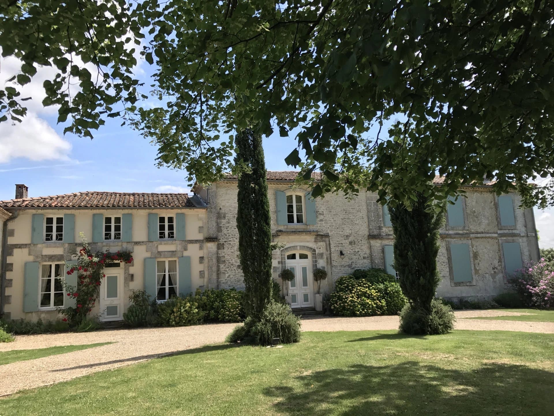 Beautiful property with gîtes near Royan