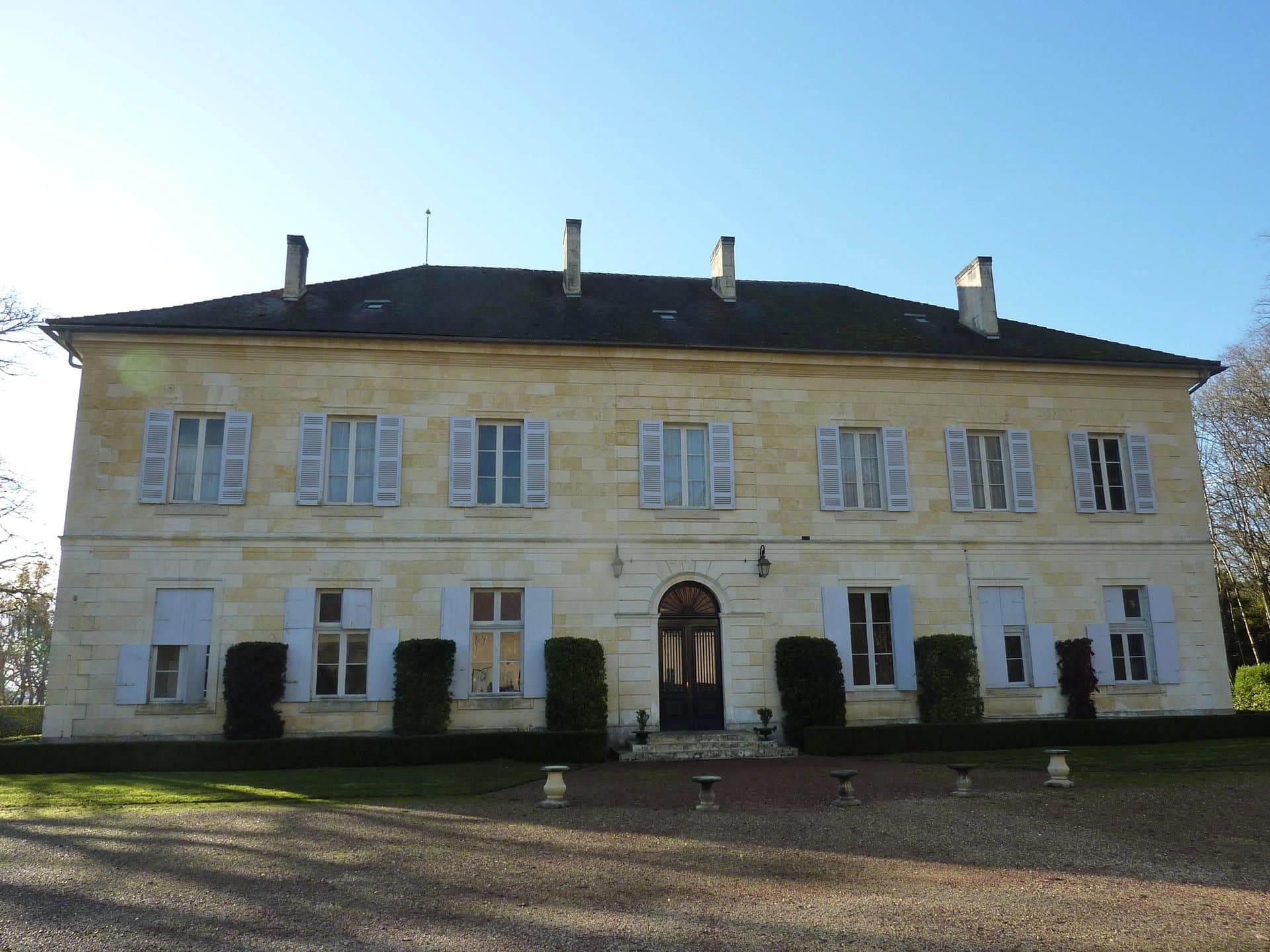 Vente Château avec jardin d'exposition près de Périgueux