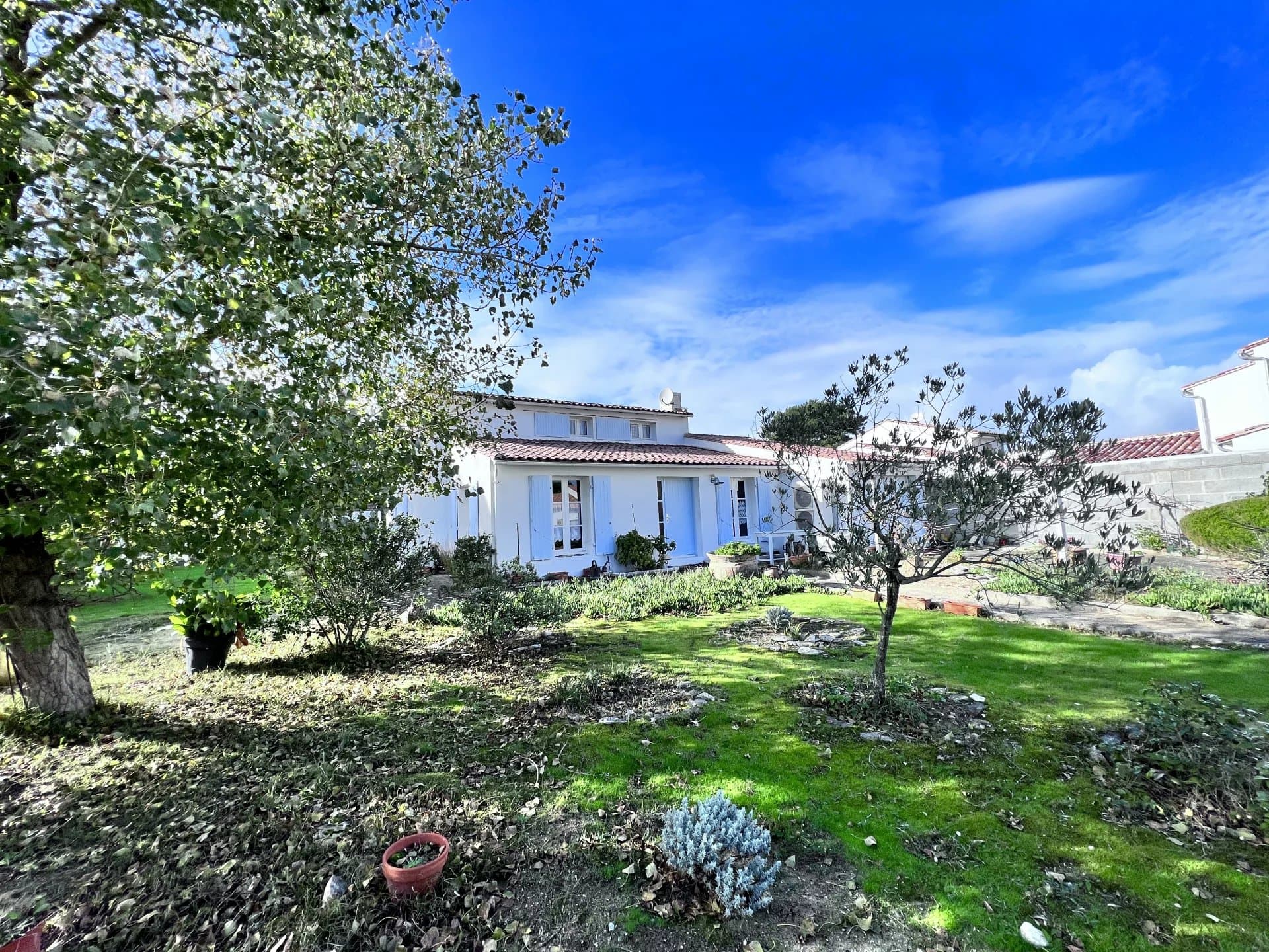 House with great potential in île de Ré