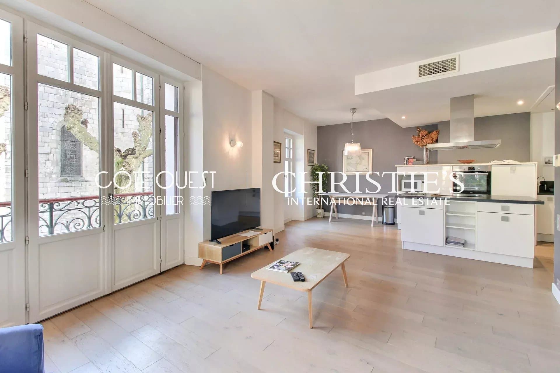 À vendre Saint-Jean-de-Luz - Appartement 3 pièces en plein centre-ville