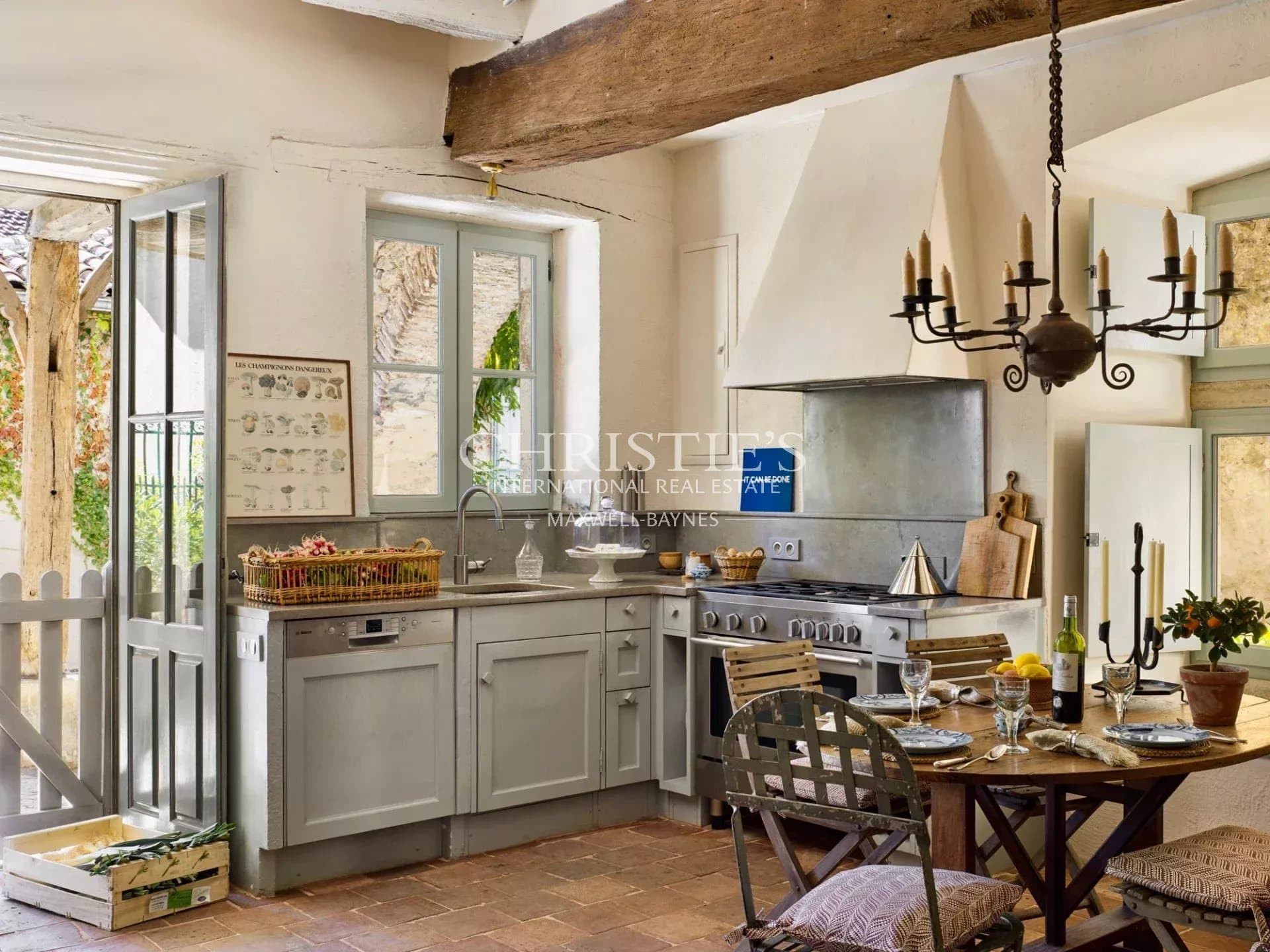 For sale La Bastide d'Armagnac - Elegant & Spacious House in Historic Village with all furniture included