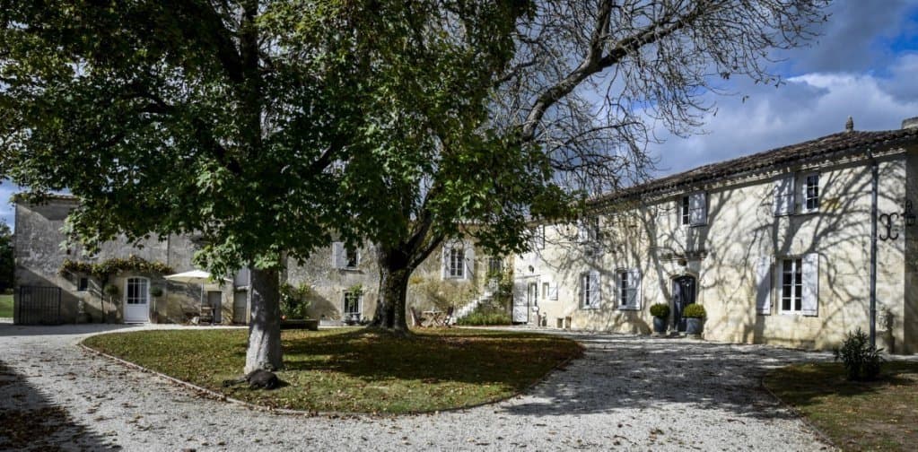 Historic 17th Century Farmhouse near Libourne & Bordeaux