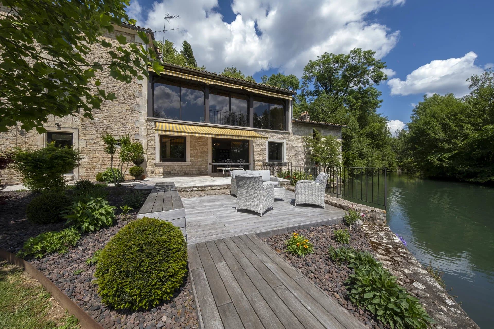 NIORT - Fully renovated mill
