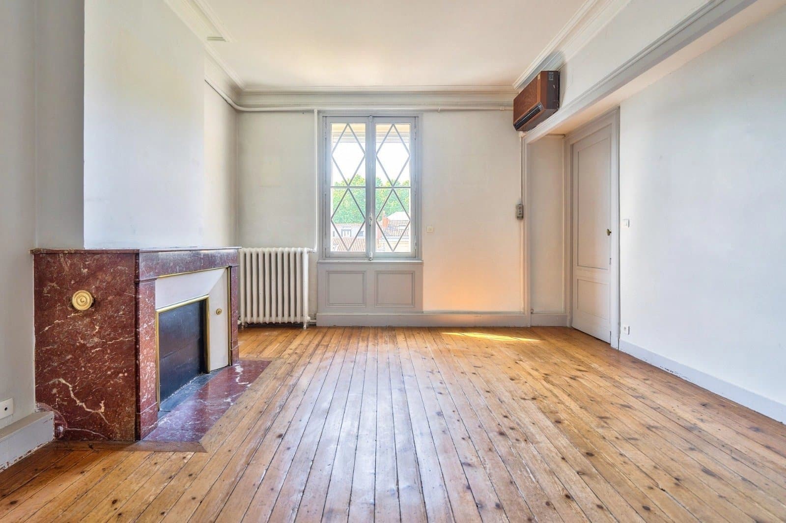Bordeaux - Jardin Public - Appartement au calme dans un hôtel particulier