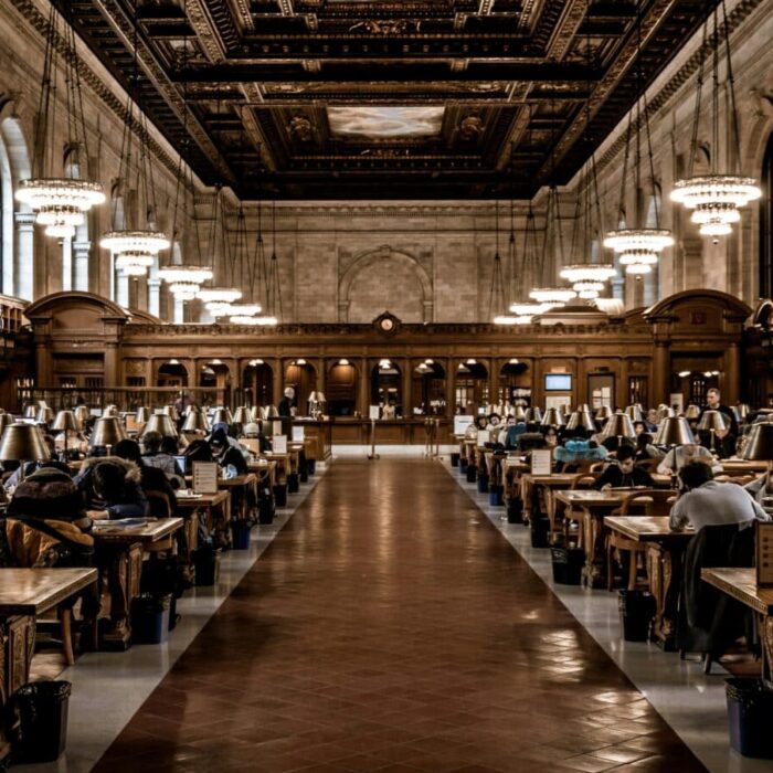 Découvrez les meilleures écoles pour les étudiants internationaux à Bordeaux ! Découvrez les meilleures écoles pour les étudiants internationaux à Bordeaux !