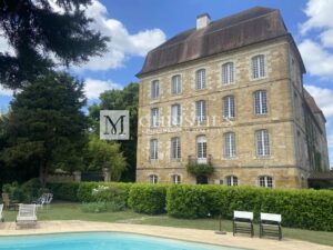 Vente beau château du 18ième, Vallée de la Dordogne