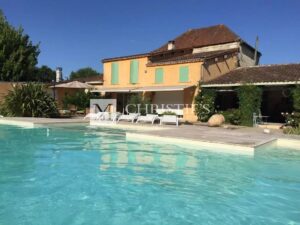 For sale in Libourne - Beautiful mansion