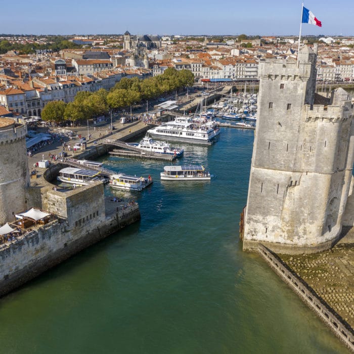 Rejoignez-nous pour une visite historique guidée de La Rochelle