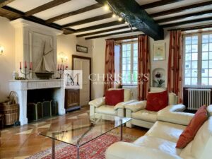 A vendre Maison de Maître du 18e siècle rénovée, à 15 min. d'Angoulême.