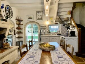 A vendre Maison de Maître du 18e siècle rénovée, à 15 min. d'Angoulême.